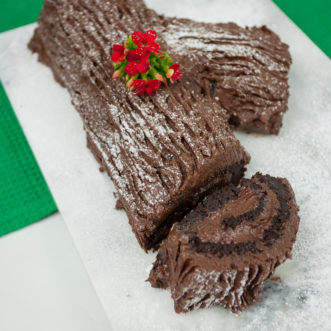 Classic Winter Yule Log Classic Winter Yule Log