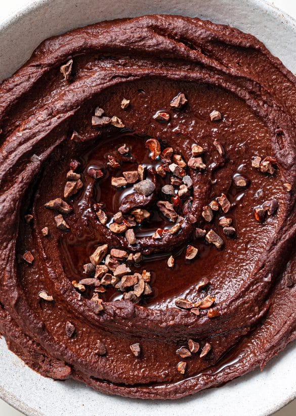 Vegan chocolate hummus recipe