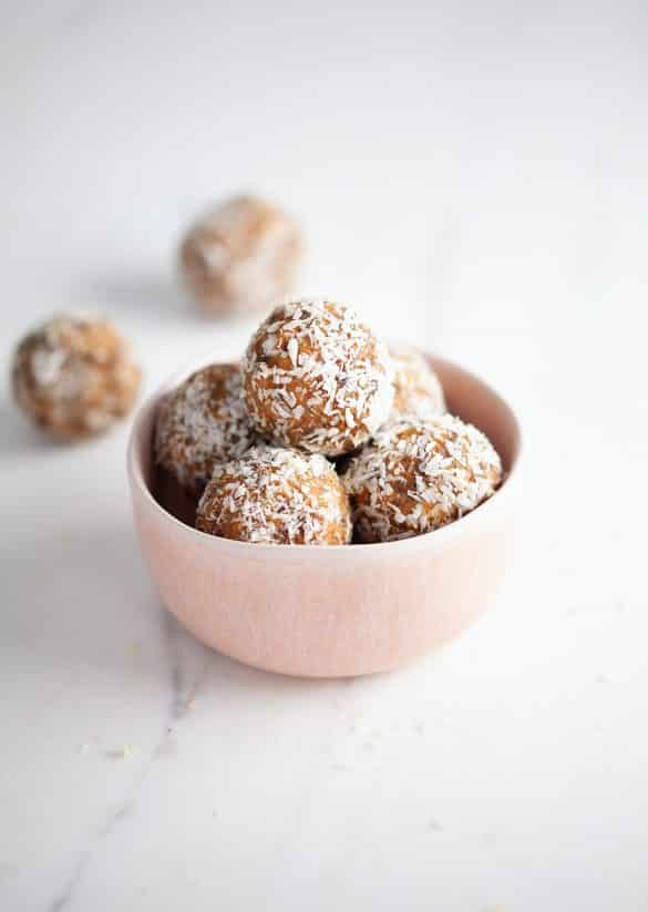 Carrot Cake Energy Balls