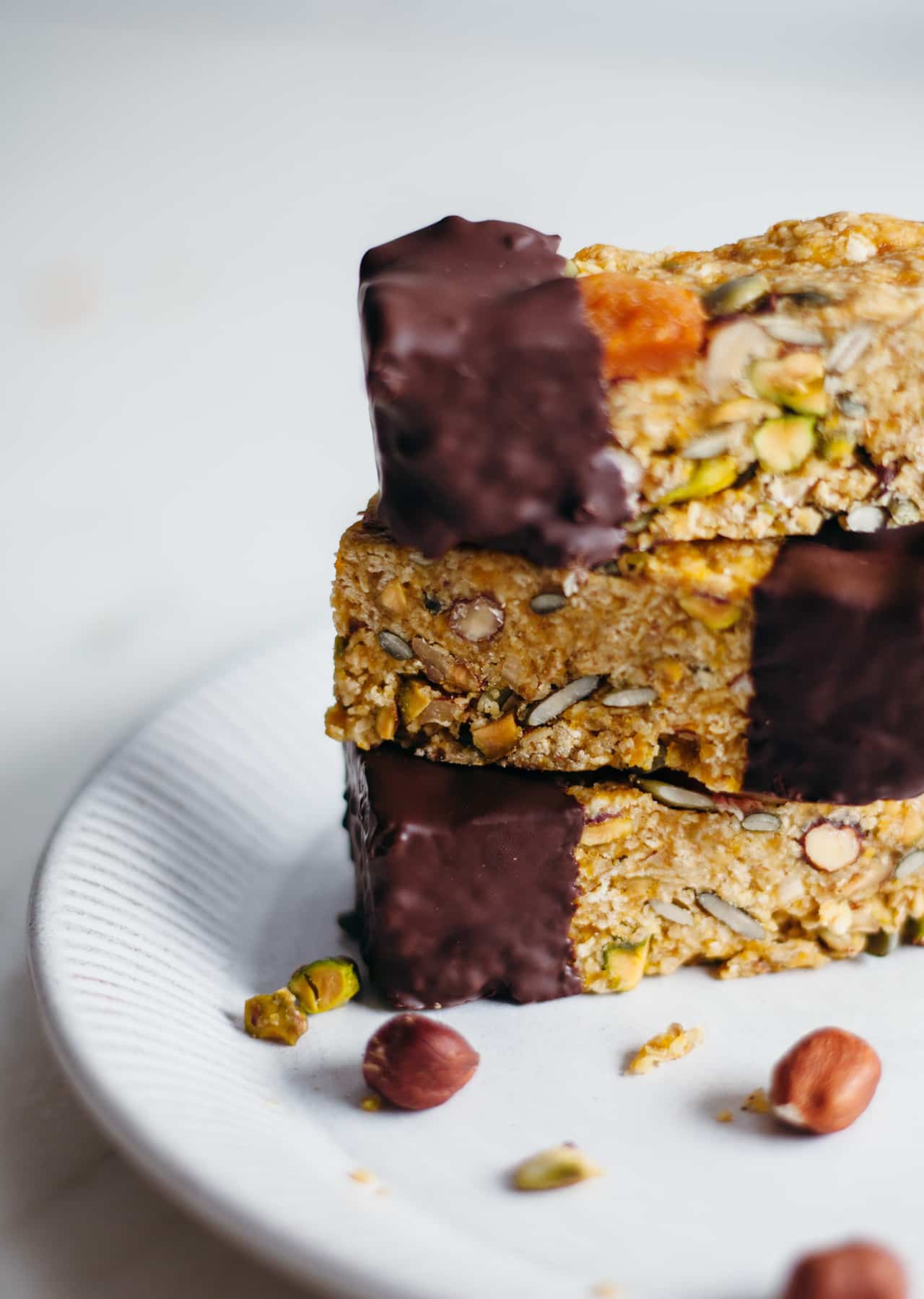 Vegan Raw Apricot Energy Bars