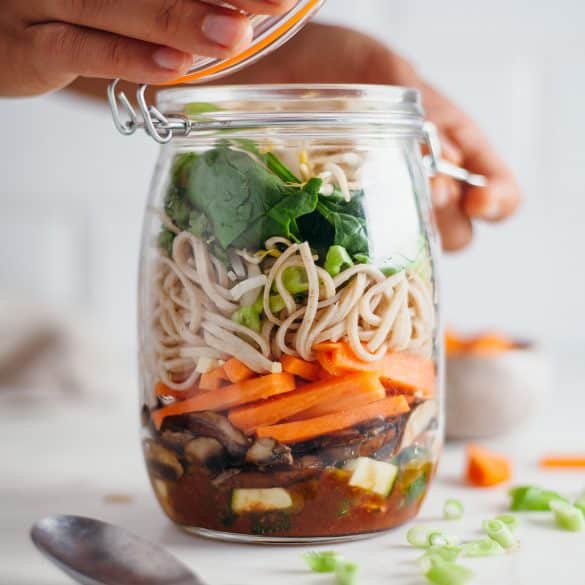 Spicy Thai Noodles Meal Prep SO VEGAN