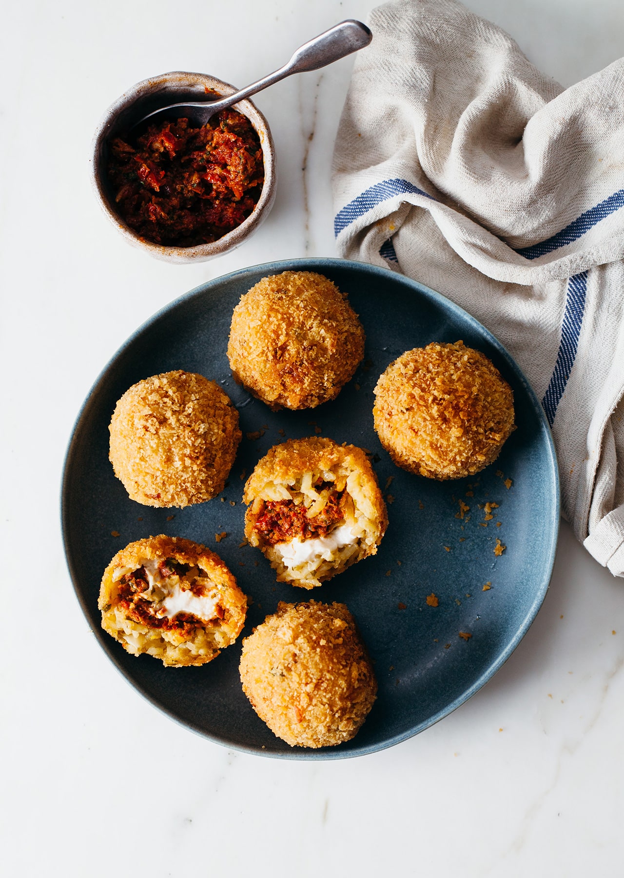 Vegan Sun-dried Tomato Pesto Cream Cheese Arancini Balls Recipe