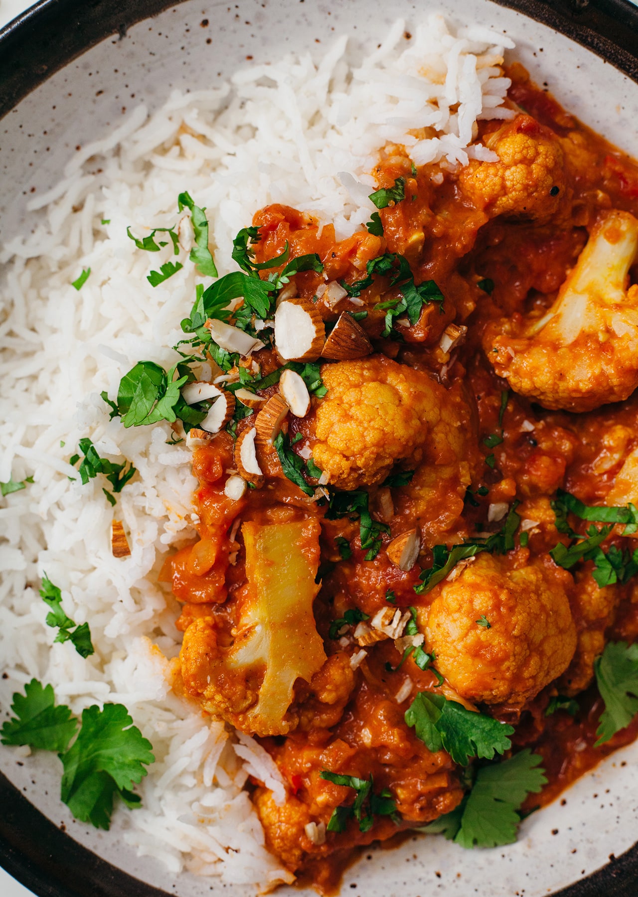 Roasted Cauliflower Vegan Curry Recipe