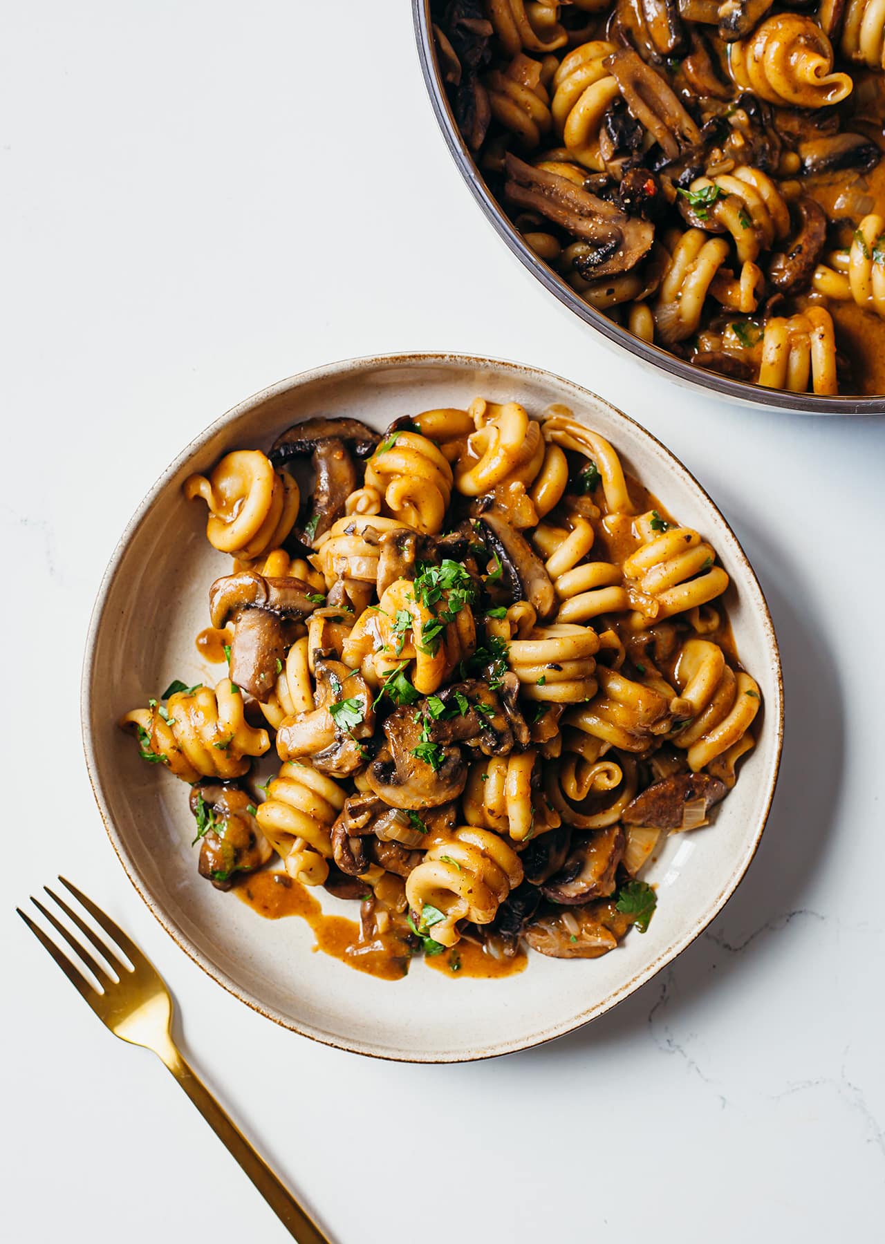 Vegan One-Pot Mushroom Stroganoff Recipe