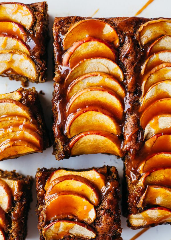 Sticky Toffee Apple Pudding SO VEGAN