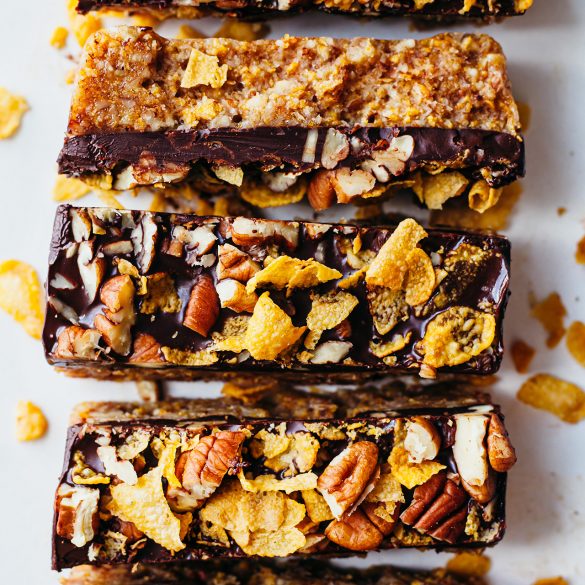Maple & Pecan Chocolate Cornflake Bars SO VEGAN