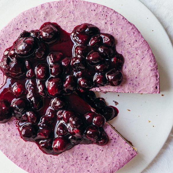 Vegan No Bake Blueberry Cheesecake Recipe
