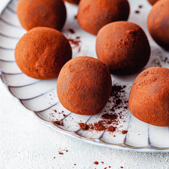 Vegan Rum Chocolate Truffles Recipe