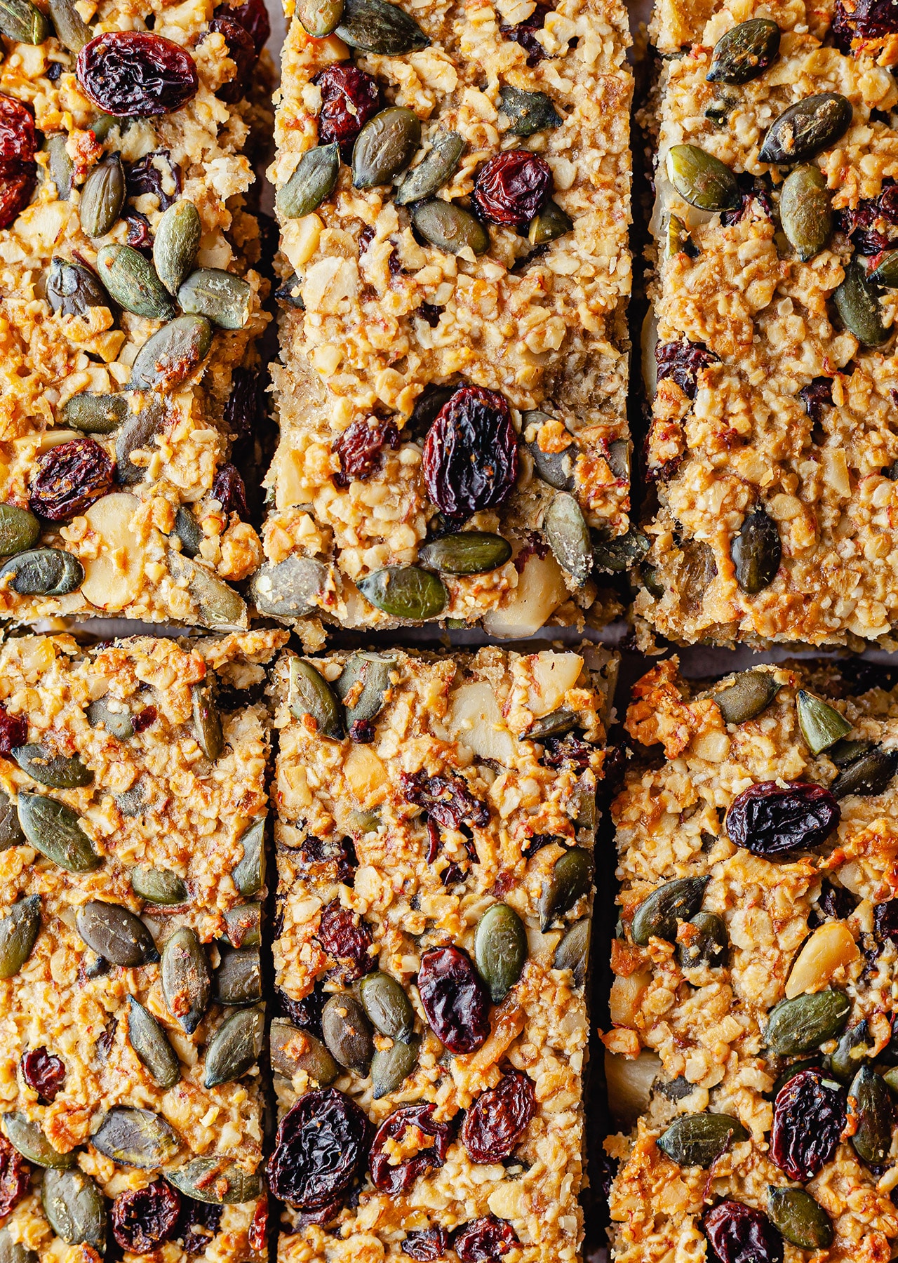 Vegan Breakfast Oat Bars Recipe