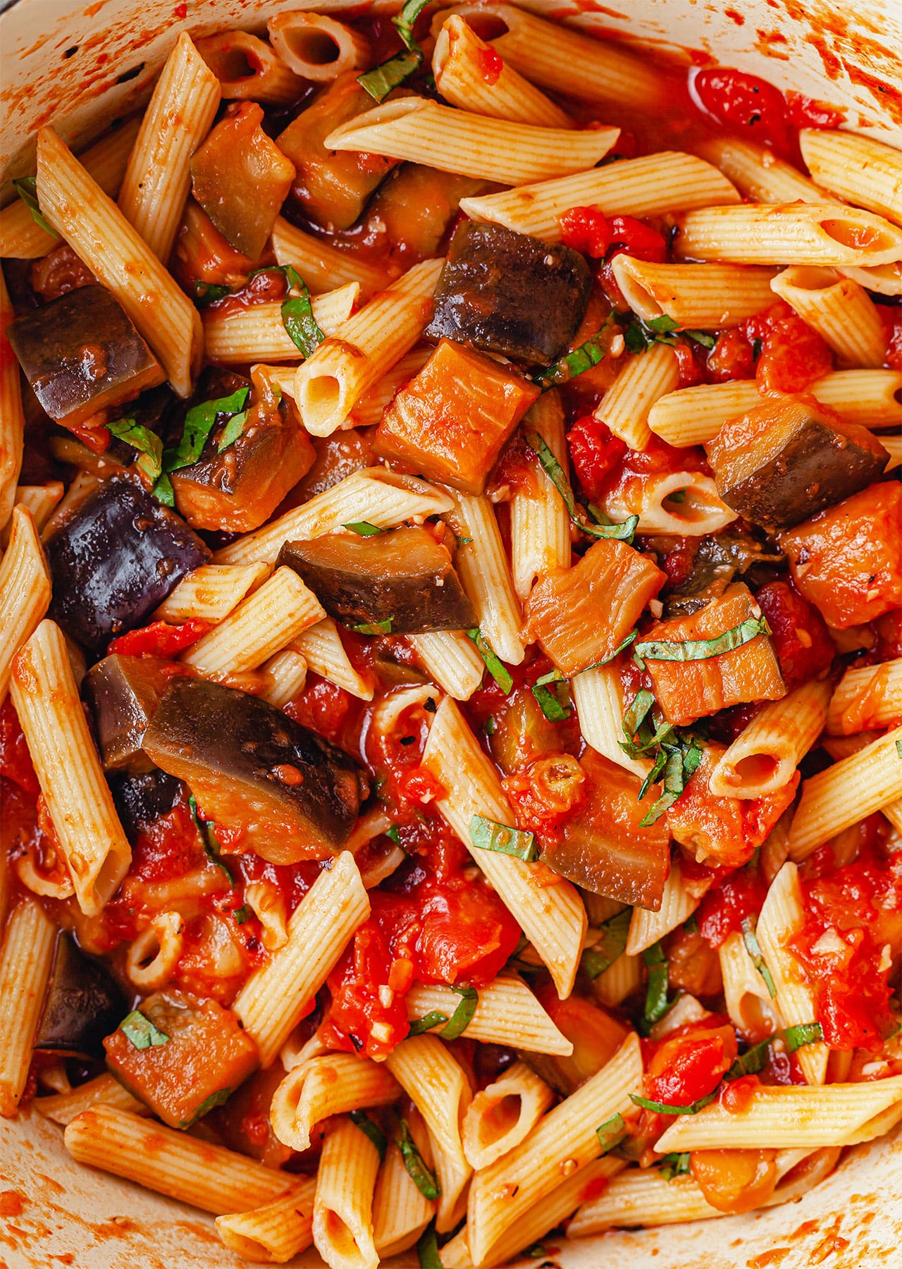 Vegan One Pot Spicy Arrabiata Pasta Recipe