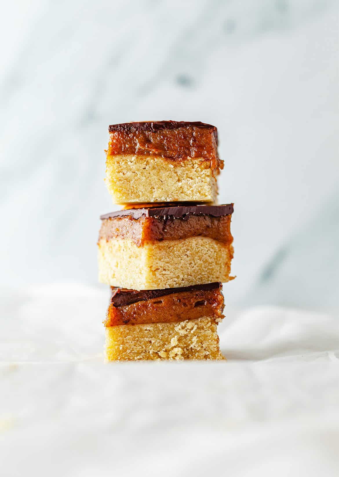 Vegan Pretzel Millionaires Squares Recipe