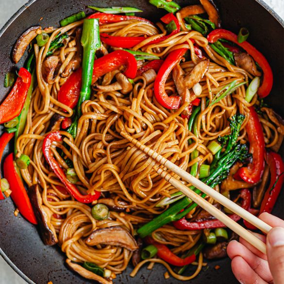 Vegan 15 Minute Easy Noodles Recipe Vegan 15 Minute Easy Noodles Recipe
