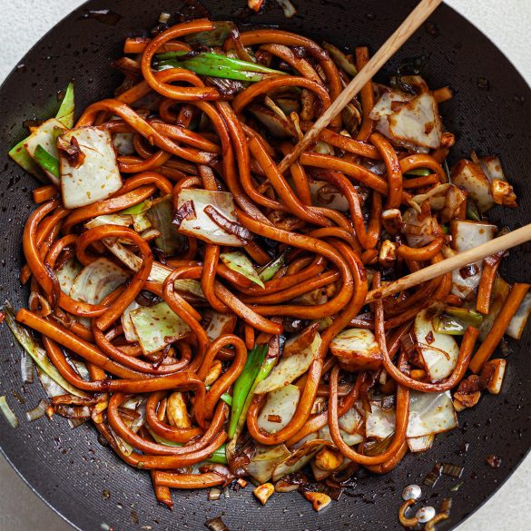 Vegan cabbage udon noodles recipe