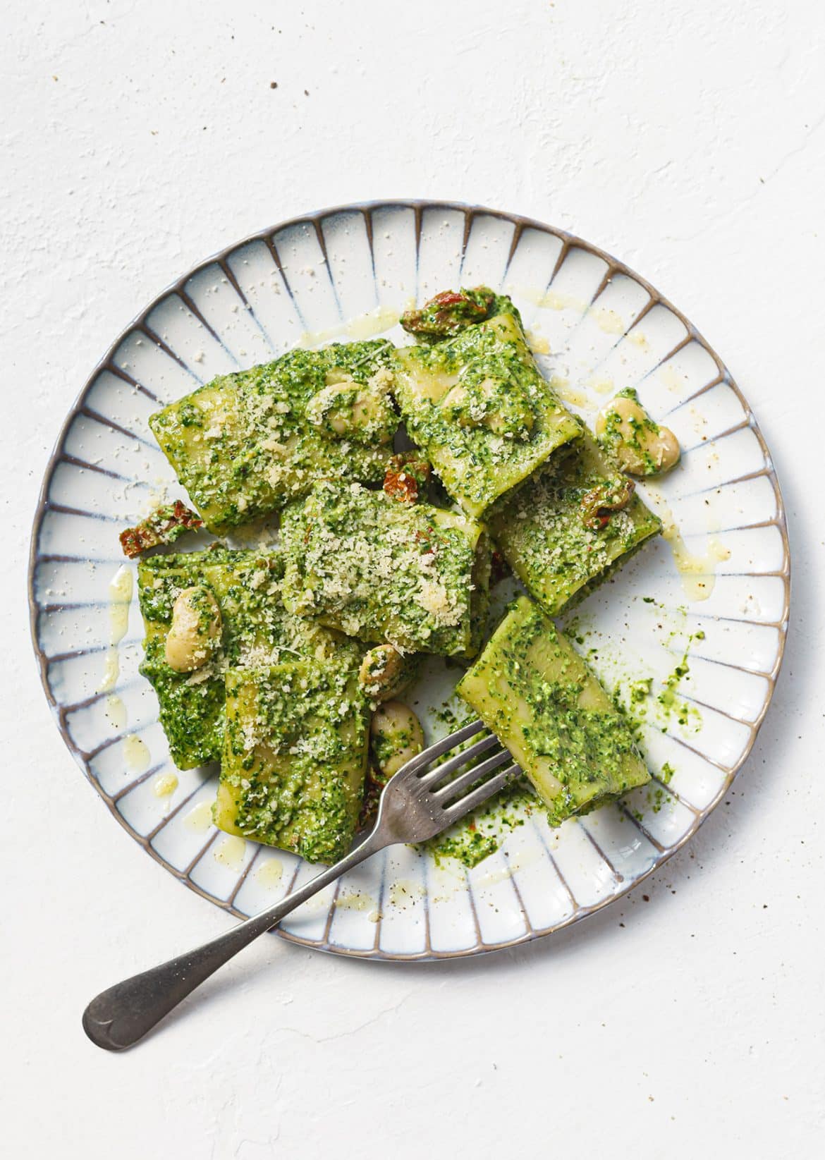 Vegan Salad Leaf Pesto Pasta Recipe
