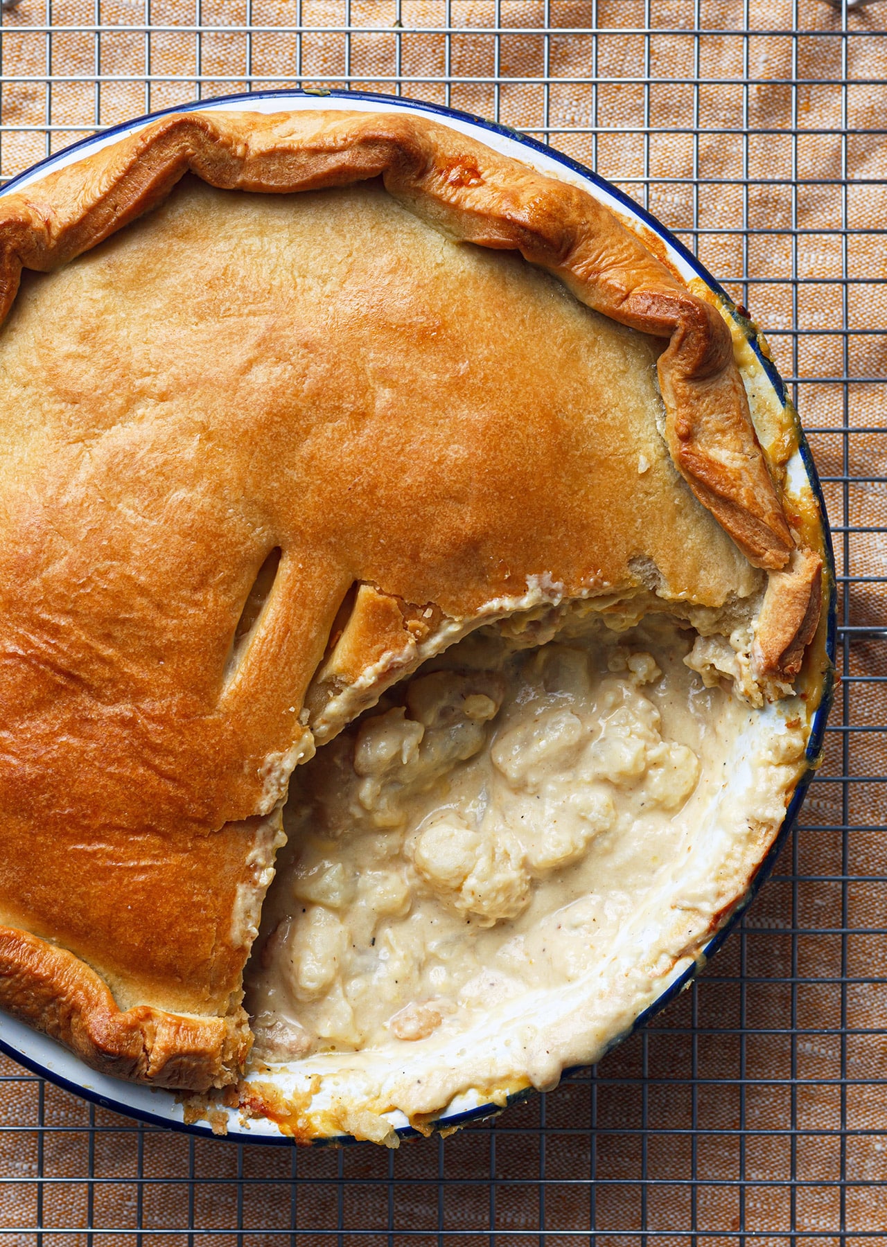 Vegan Cauliflower Cheese and Butter Bean Pie Recipe